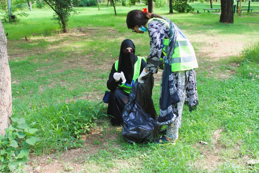 Clean-up drive in H-8/1 Park. 🌿 Islamabad.